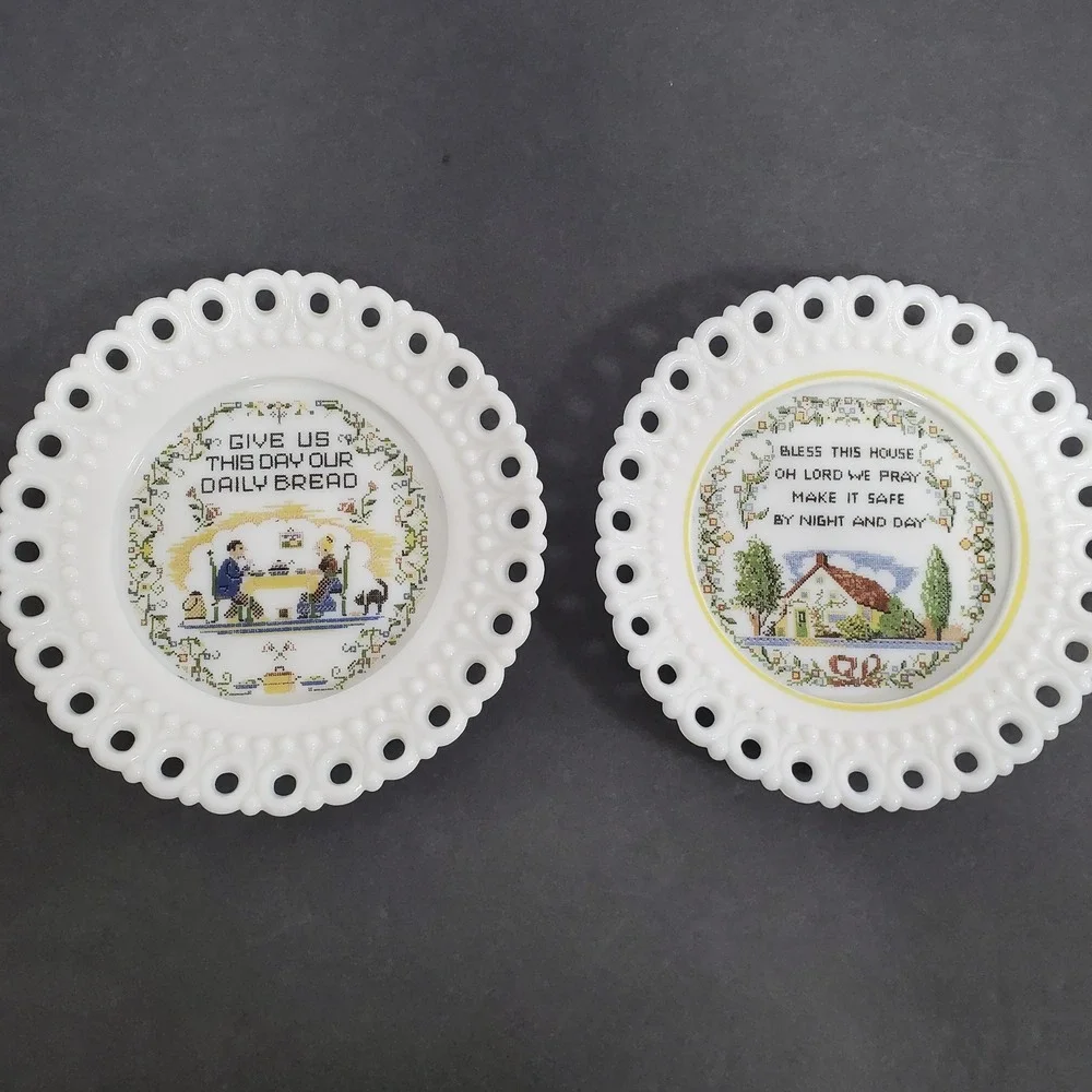 Set of 2 Vintage Milk Glass Plates Cross Stitch Prayer Home Decor‎ Collectible